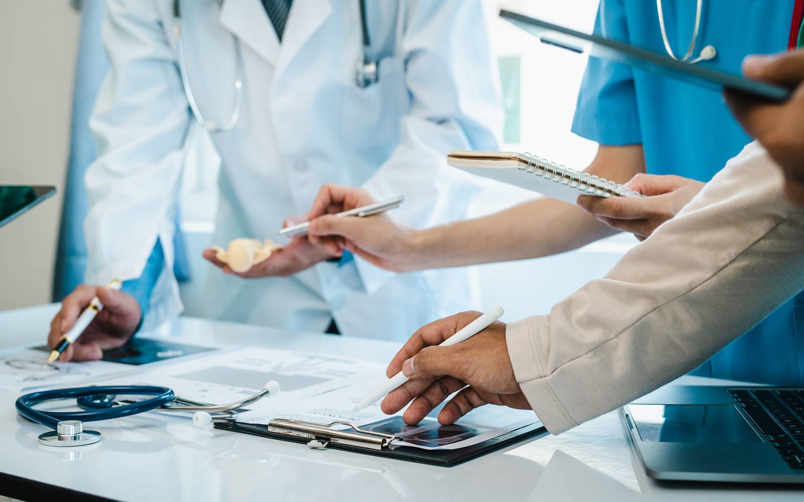 Formation Attaché de Recherche Clinique par MediAxe